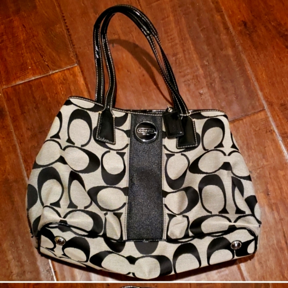 Coach purse